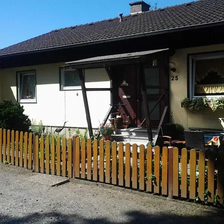 Apartment Ferienwohnung Stahl *